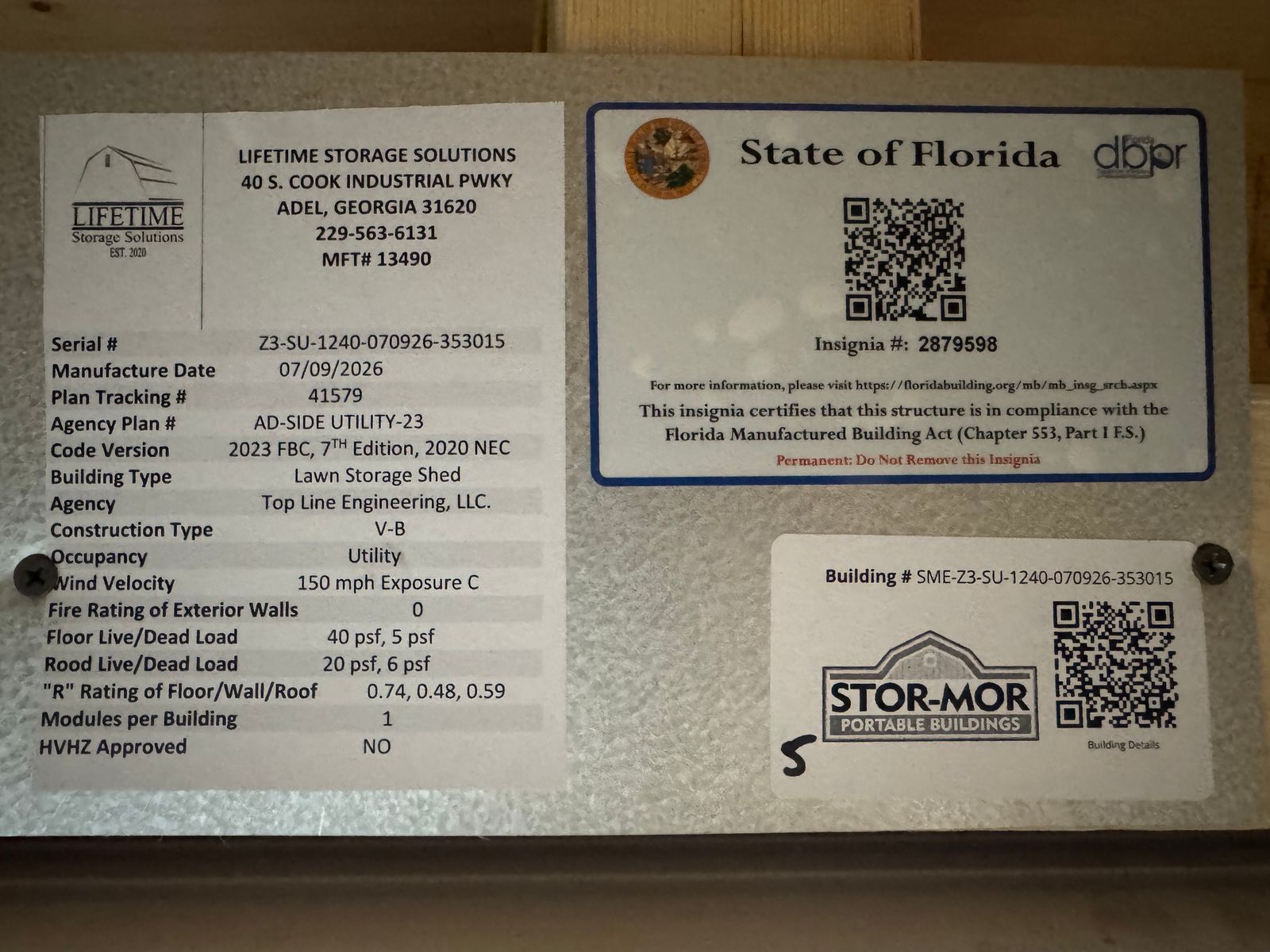 12x40 New Holland Beige Stor-Mor Side Utility State of Florida insignia and data plate